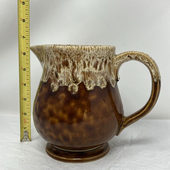 VTG McCoy USA SIGNED Pottery Brown Glaze Drip Pitcher 6.5” CottageCore Farmhouse - Picture 2 of 11